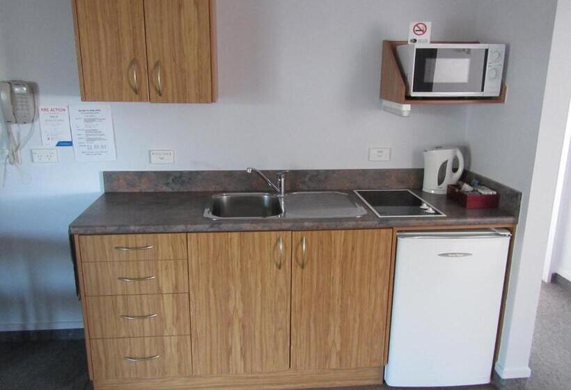 آپارتمان 2 خوابه, Arran Motel