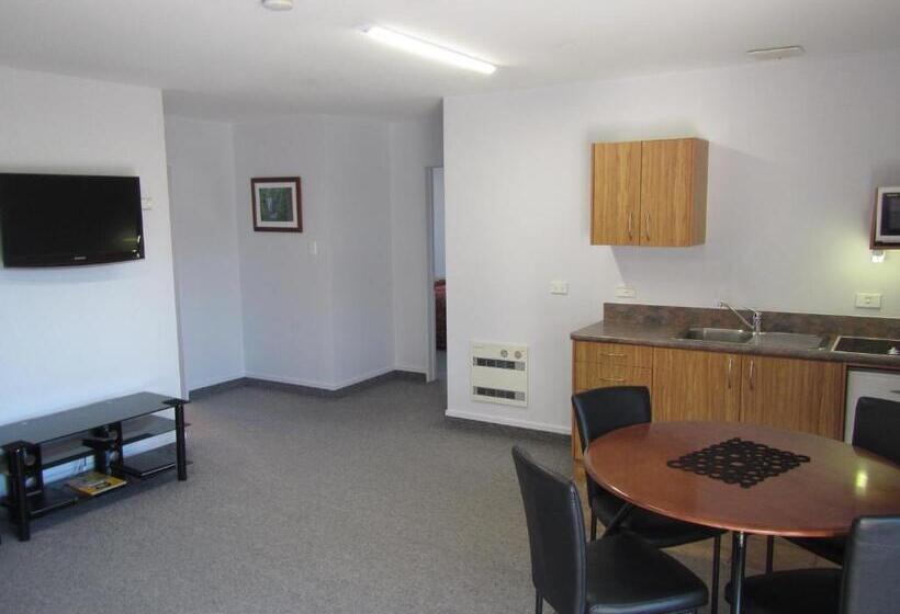 آپارتمان 2 خوابه, Arran Motel