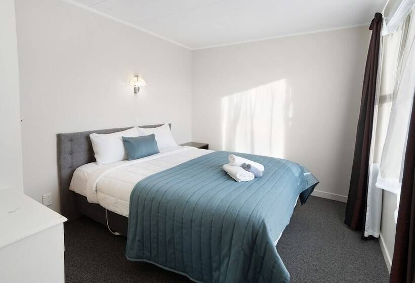 Люкс 2 Спальни, Asure Oakleigh Motel