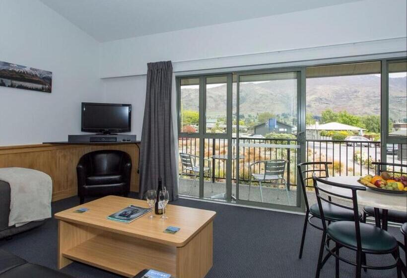 شقة غرفة واحدة, Clearbrook Motel & Serviced Apartments