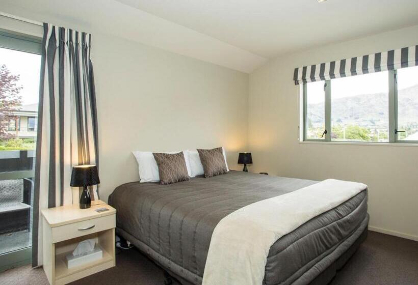 شقة غرفتين, Clearbrook Motel & Serviced Apartments