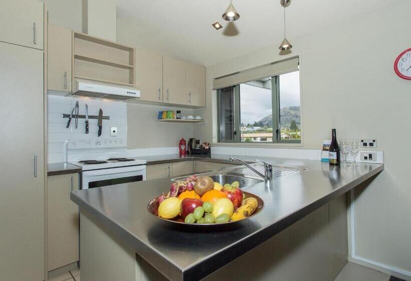 شقة غرفتين, Clearbrook Motel & Serviced Apartments