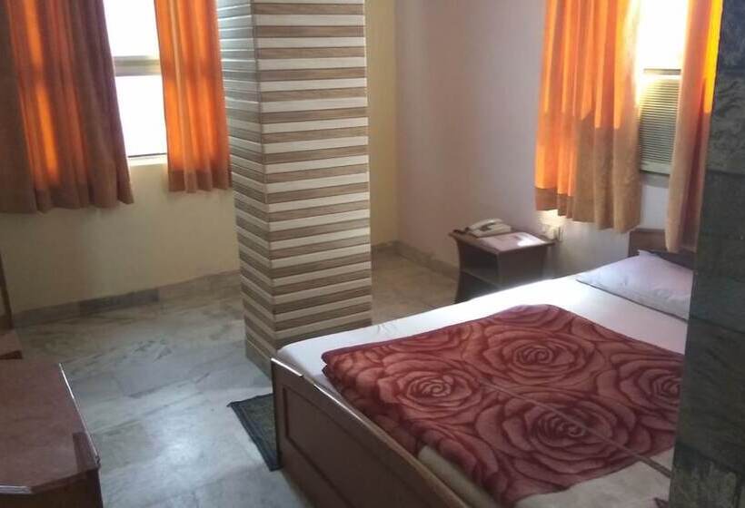 디럭스 룸, Ganga Kripa