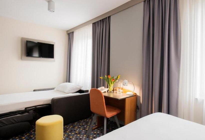 标准间, Ibis Styles Warszawa West