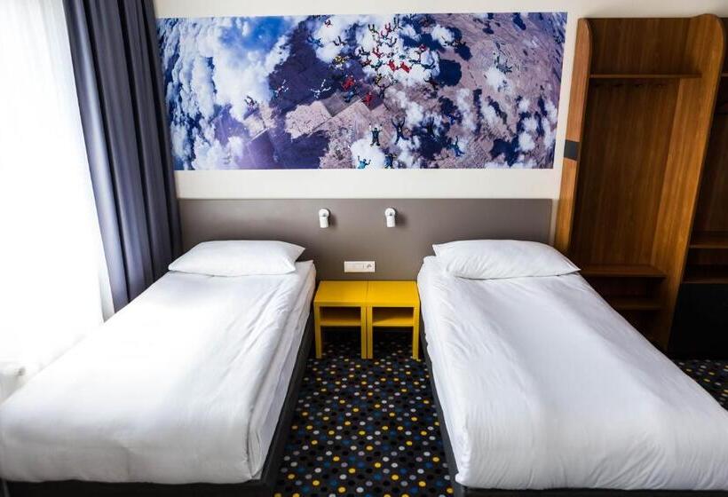 标准间, Ibis Styles Warszawa West