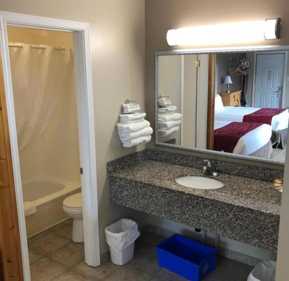 غرفة ديلوكس, Knights Inn Huntsville