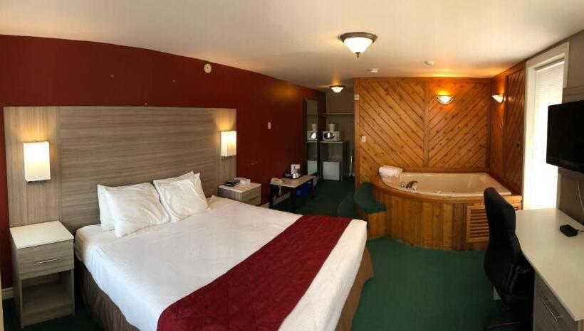 스탠다드 룸 킹사이즈 침대, Knights Inn Huntsville
