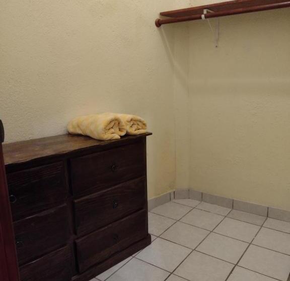 جناح مطلّ علي حمام السباحة, Loreto Playa Boutique