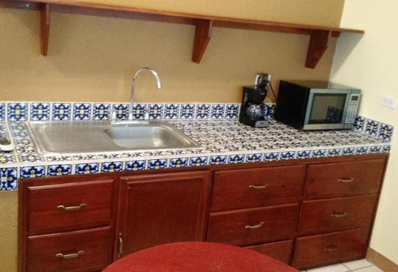 جناح مطلّ علي حمام السباحة, Loreto Playa Boutique