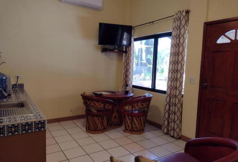 جناح مطلّ علي حمام السباحة, Loreto Playa Boutique