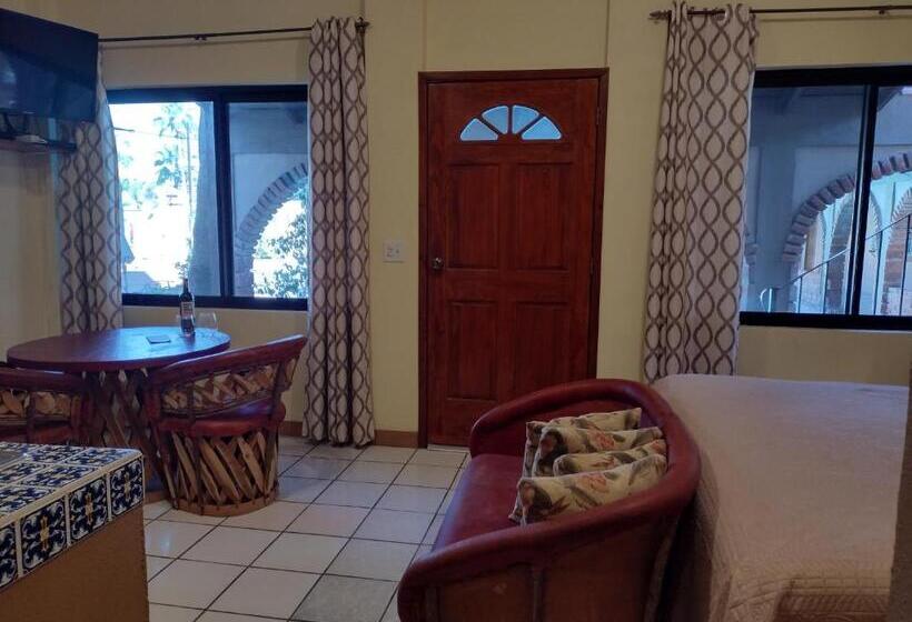 جناح مطلّ علي حمام السباحة, Loreto Playa Boutique