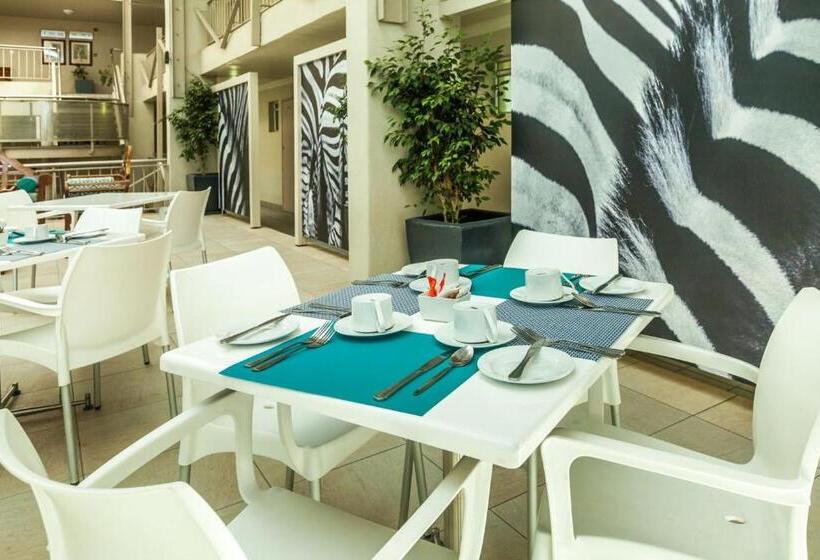 اتاق استاندارد برای معلولان, Peermont Metcourt