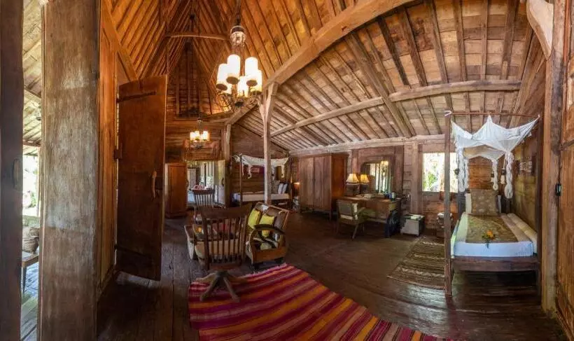 ویلای 1 خوابه, Ratua Private Island Resort