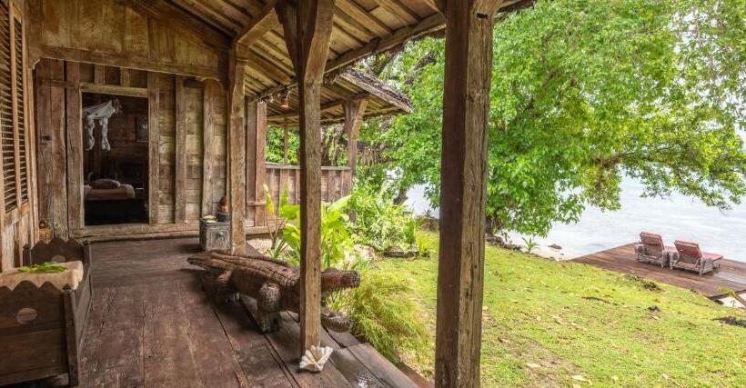 וילה דלוקס חדר שינה 1, Ratua Private Island Resort