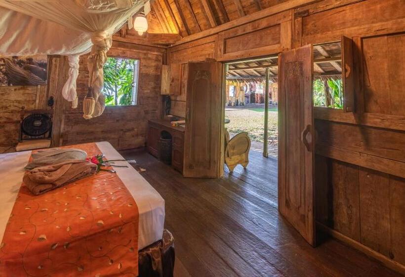 וילה דלוקס חדר שינה 1, Ratua Private Island Resort