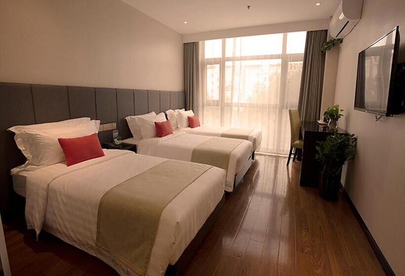 스탠다드 트리플 룸, Shanghai Joyful Star Hotel Free Shuttle Bus To Pudong Airport And Disney