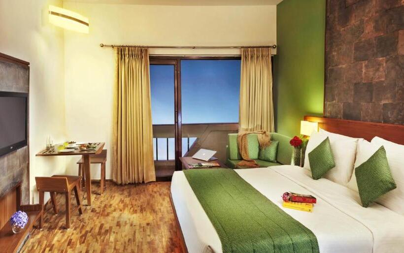 Premium room w/ mountain view, Sterling Mussoorie
