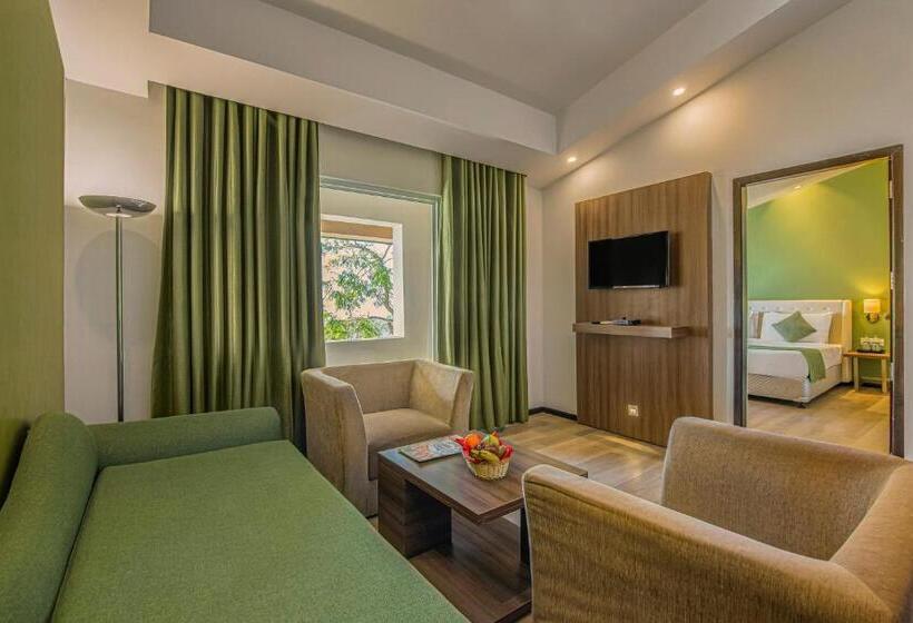 סוויטה יוקרתית, Sterling Mussoorie