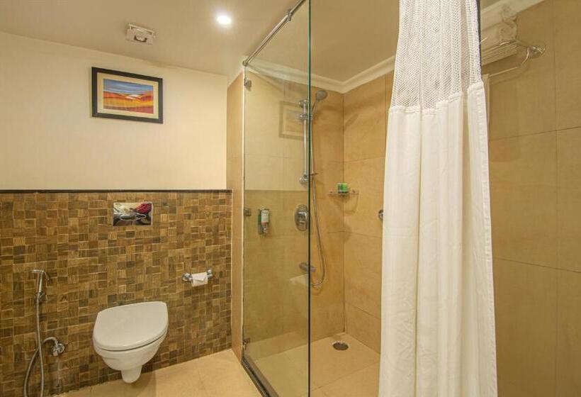 סוויטה יוקרתית, Sterling Mussoorie