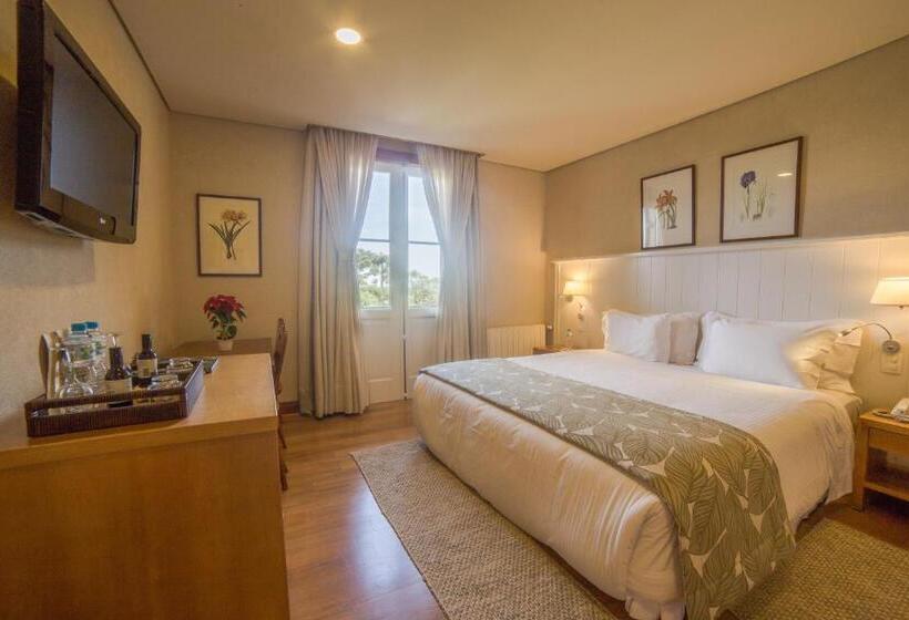 Superior Kamer, Toriba