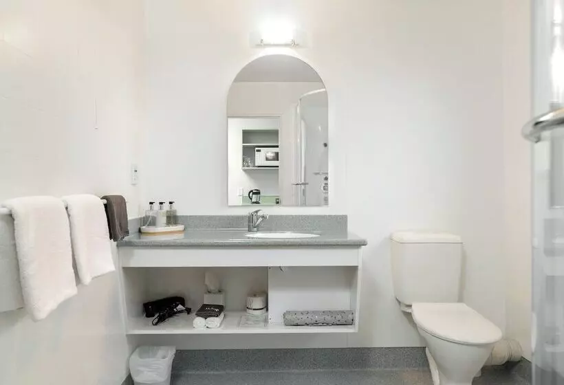 Executive-studio, Jasmine Court Motel
