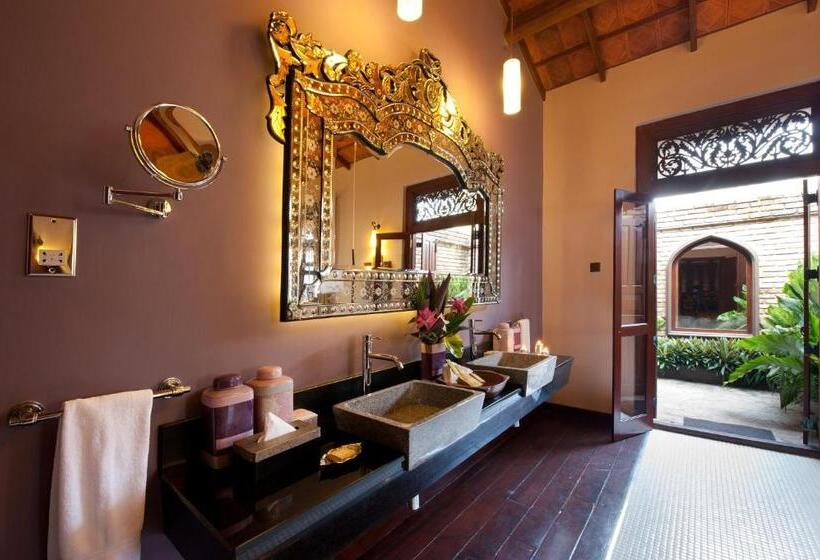 سوییت, Reef Villa