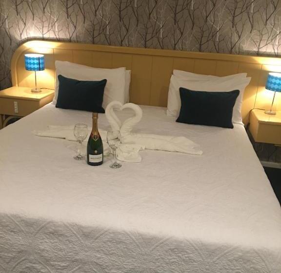 חדר סטודיו סטנדרד, Village Motel