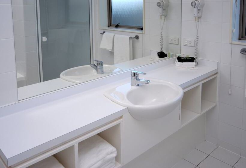 חדר סטודיו סטנדרד, Village Motel