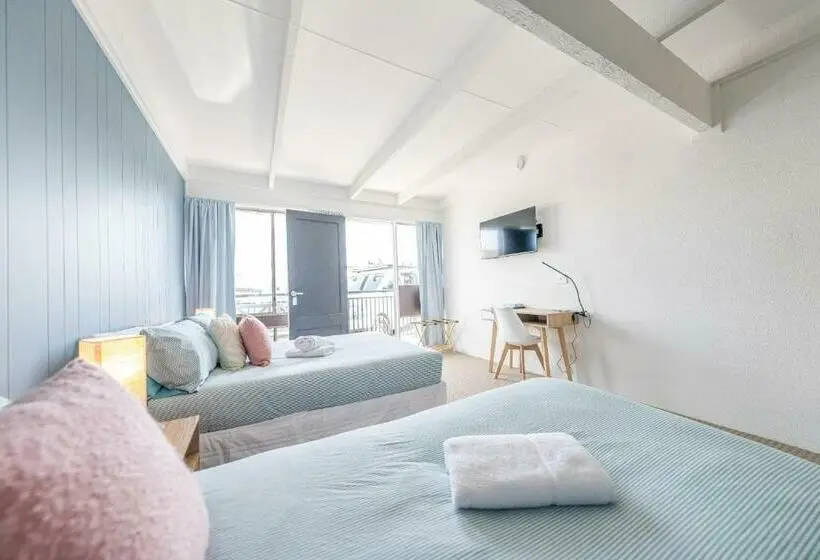 スタンダードトリプルルーム, Coast Motel Eden