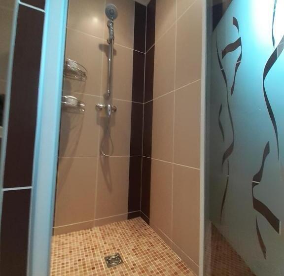 스탠다드 룸 풀장 전망, Chambres D Hãƒæ’ã‚â´tes Dans Authentique Mas Avec Piscine En Provence