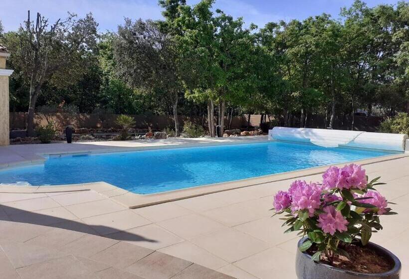 스탠다드 룸 풀장 전망, Chambres D Hãƒæ’ã‚â´tes Dans Authentique Mas Avec Piscine En Provence