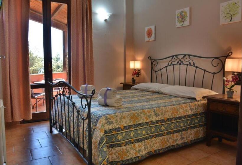 스탠다드 발코니 룸, Villa Paradiso