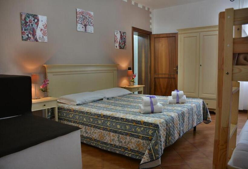 클래식 4인 룸, Villa Paradiso