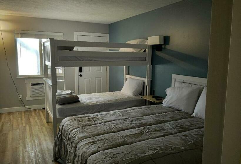 غرفة عائلية, Shafer Lakeside Resort