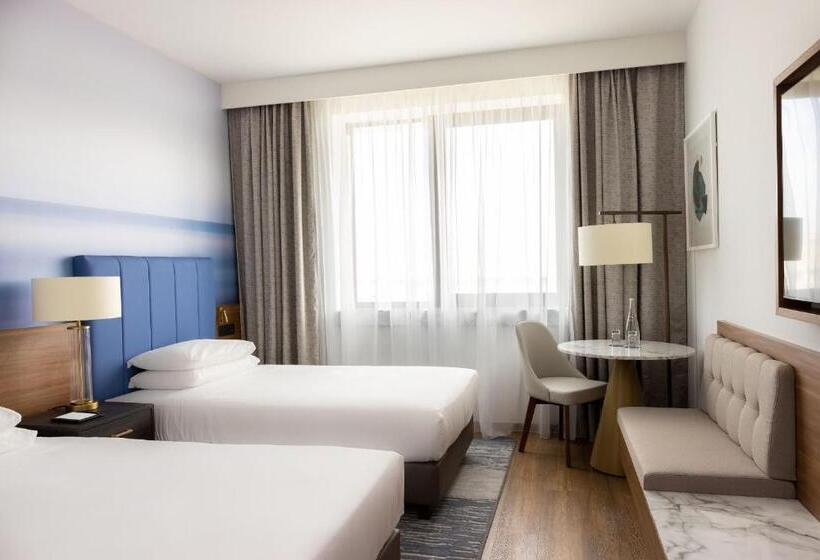 디럭스 룸, Sheraton Nice Airport