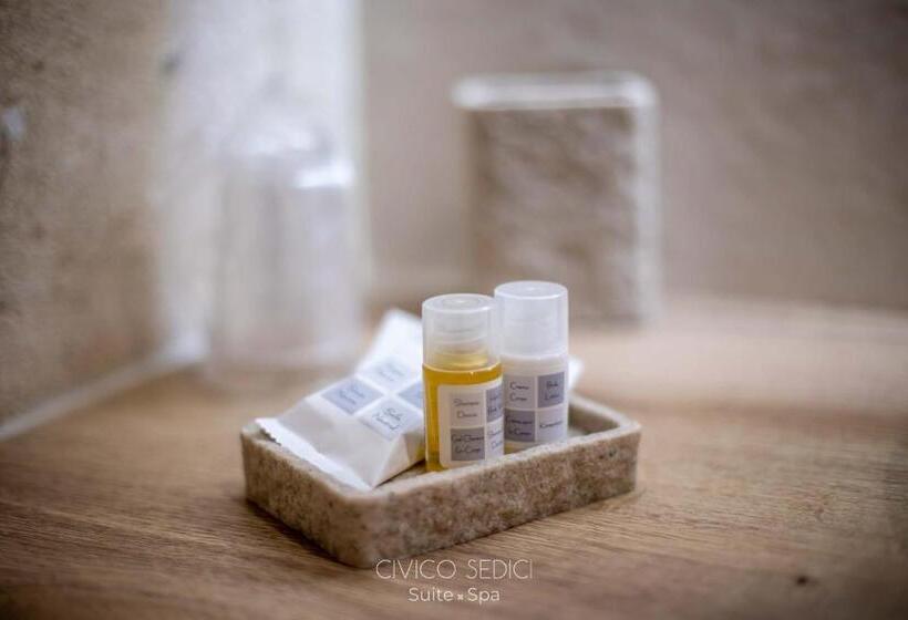 Люкс Повышенной Комфортности, Civico Sedici Suite & Spa