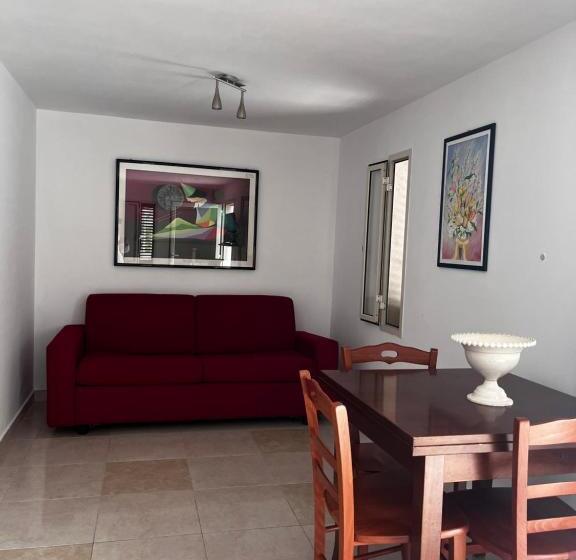 منزل غرفة نوم واحدة, Villa Lamandia By Sthey