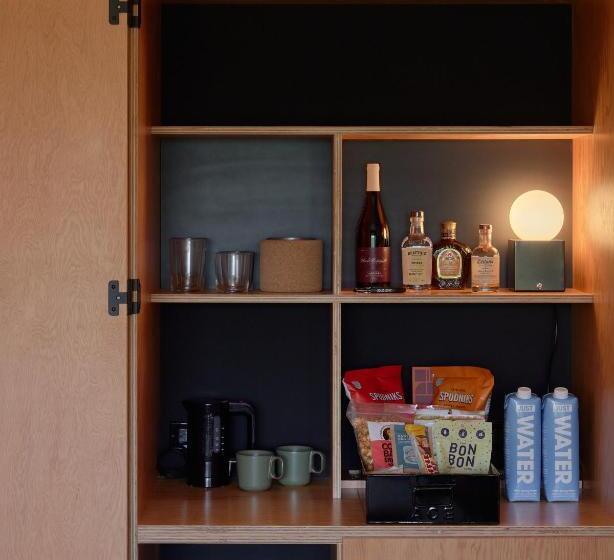 חדר סטנדרט מותאם לאדם עם מוגבלויות, Ace Hotel Toronto