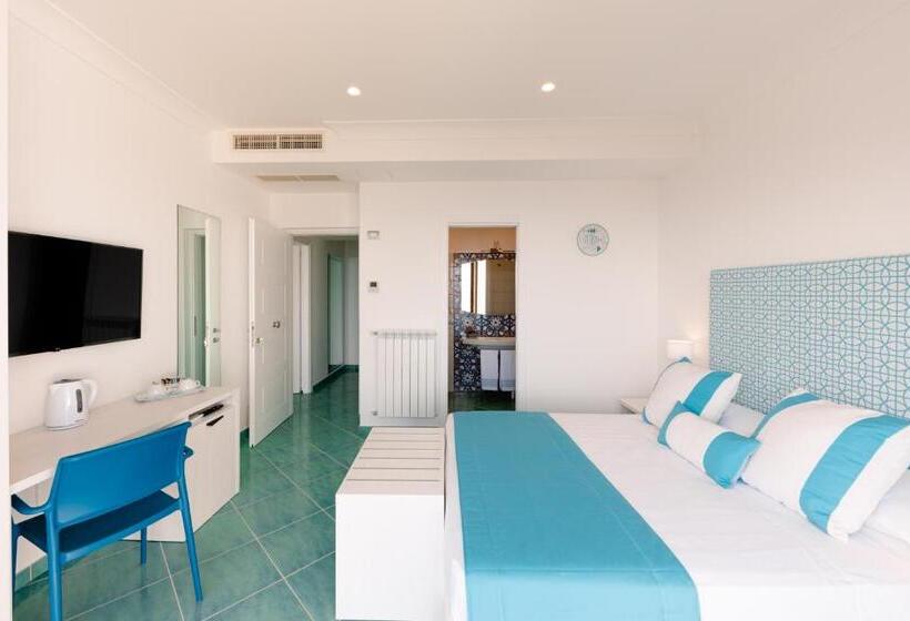 اتاق استاندارد با تراس, Sea View Ravello