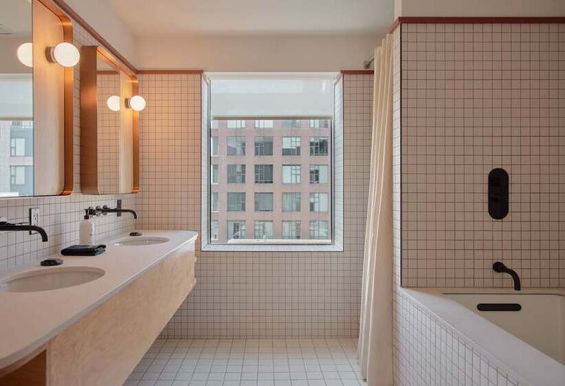 سوییت, Ace Hotel Toronto