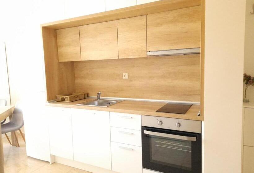Студио Стандарт Вид на Бассейн, Sea Dreams Apartment