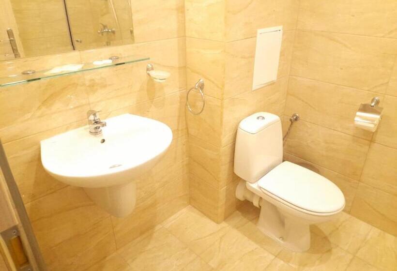 スタンダードスタジオ, Sea Dreams Apartment