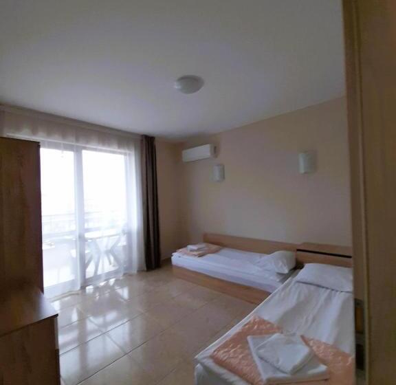 דירת שני חדרים, Sea Dreams Apartment