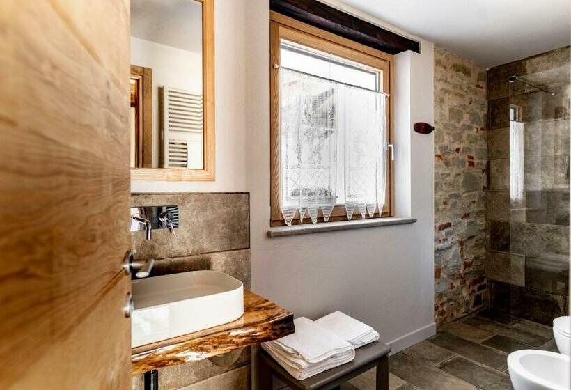 デラックスルーム, Boschetto Altalanga