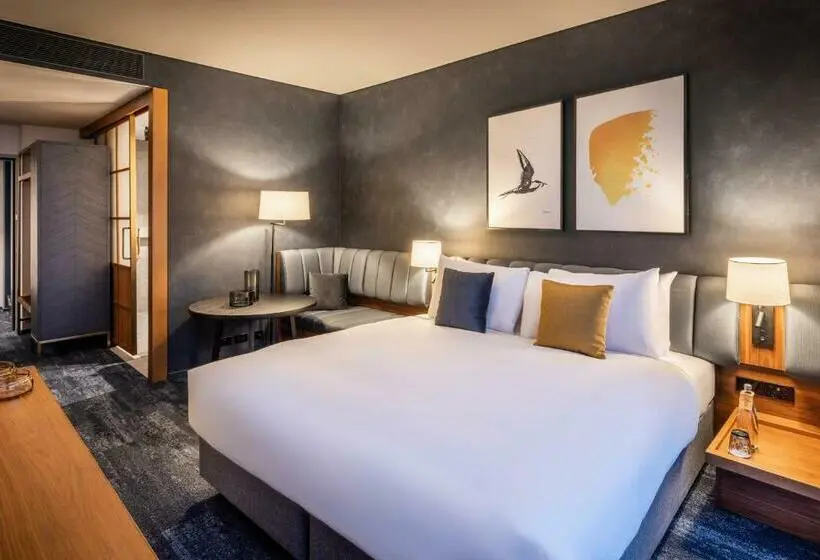 キングサイズベッドのスタンダードルーム, Voco Auckland City Centre, An Ihg