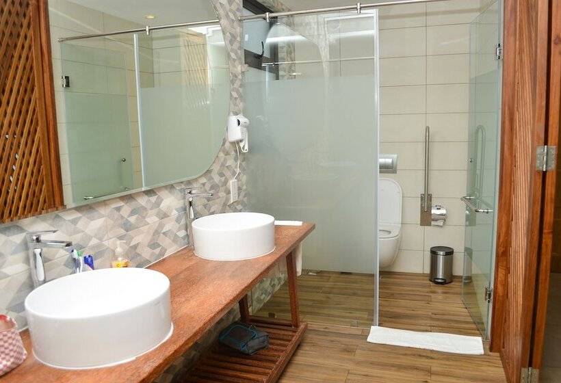 Королевский Люкс, Toa Hotel & Spa Zanzibar