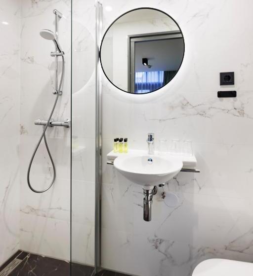 标准三人间, Ciao Papa Hotel Amsterdam Central Station