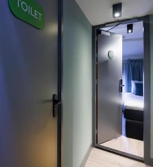 バスルーム共有のシングルスタンダード, Ciao Papa Hotel Amsterdam Central Station
