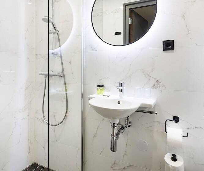 Quarto Estandar, Ciao Papa Hotel Amsterdam Central Station