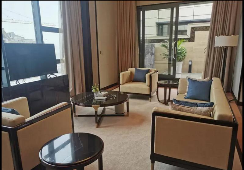 جناح كلوب, Wyndham Grand Tongren Downtown